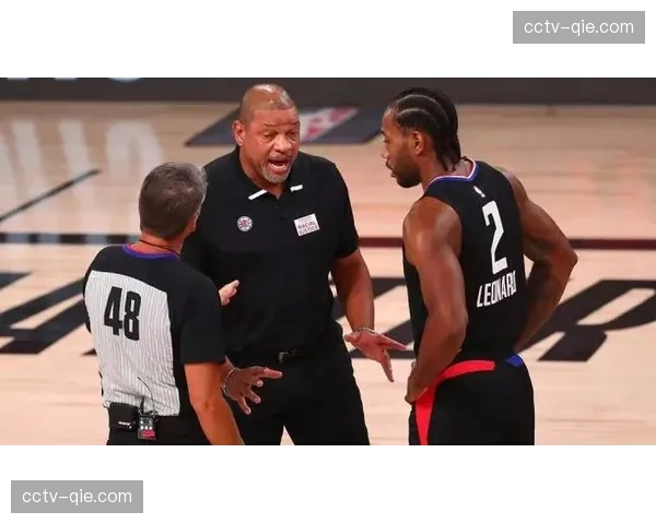 联盟将评估引入“教练挑战判罚”制度对比赛流畅度与罚球数的影响