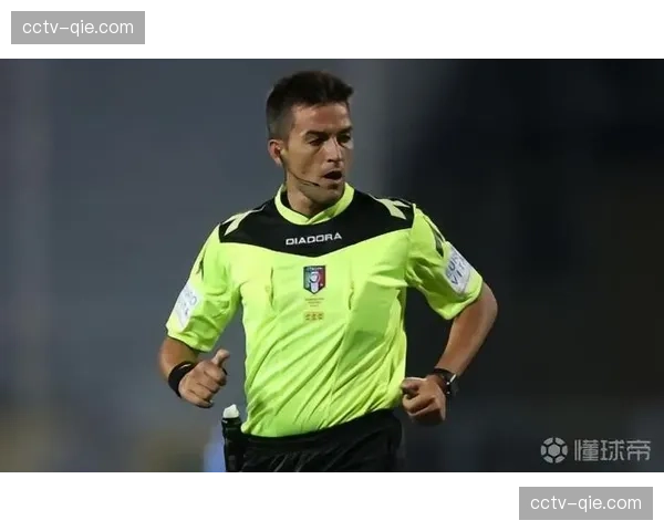 法甲第28轮裁判名单公布，焦点战马赛VS里昂由女裁判弗拉帕尔执裁